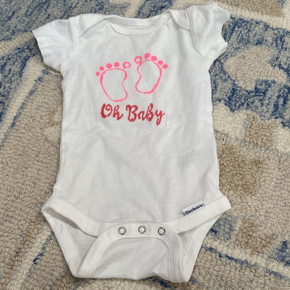 Gerber White and Pink 'Oh Baby' Bodysuit